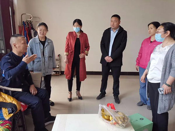 走访送温暖，真情慰天使——河南誉美肾病医院走访慰问护士及家属