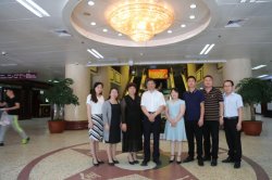 河南誉美肾病医院副院长一行七人到开封中医院参观学习