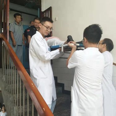 誉美人暖心传递生命，耐心呵护健康